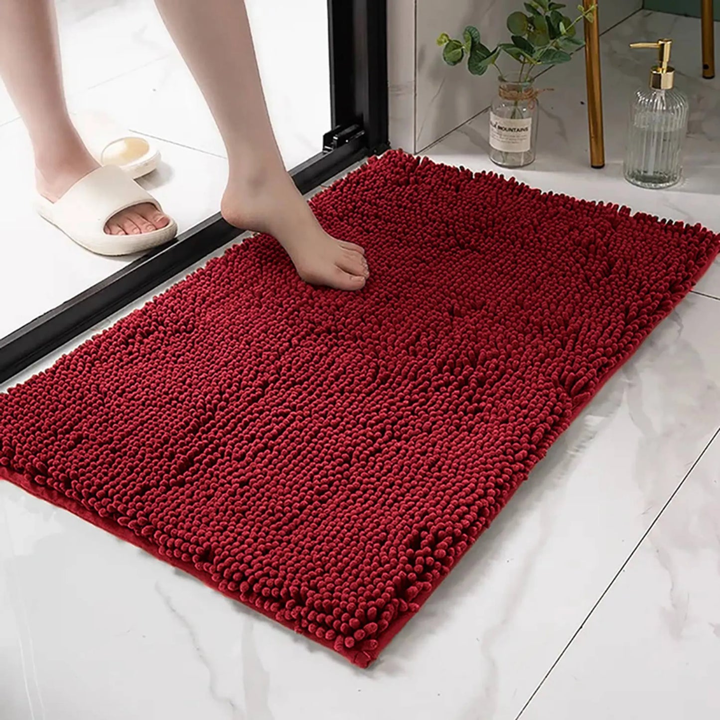 Balneo Red Soft Cozy Chenille Bath Mat Absorbent Bathroom Rug
